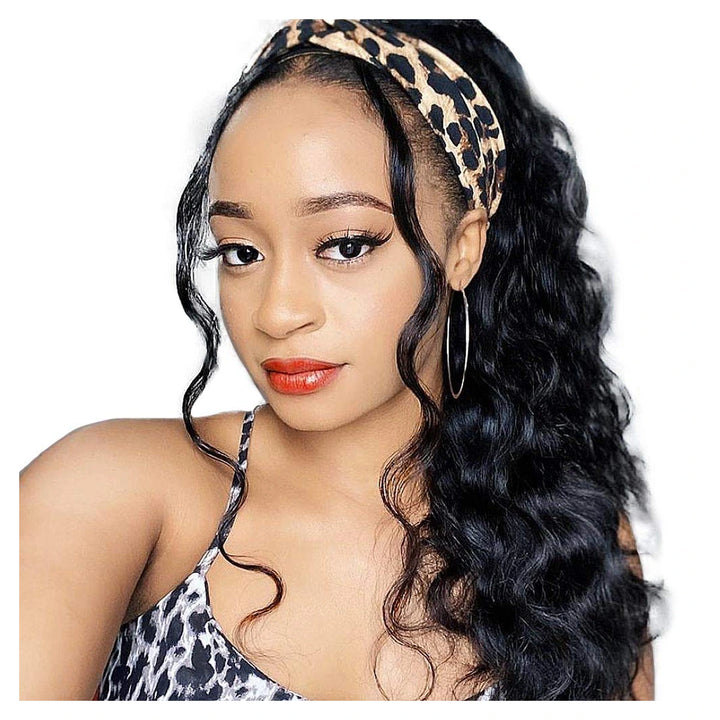 Loose Deep Wave human hair extension bundle in natural black, 100 ± 5 g
